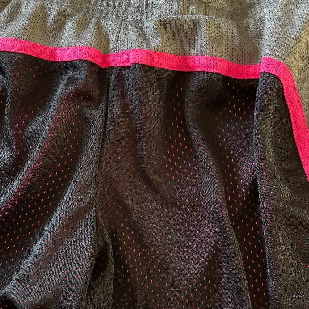 Nike Black/ Pink / Gray Dri Fit Women's Shorts Sz S